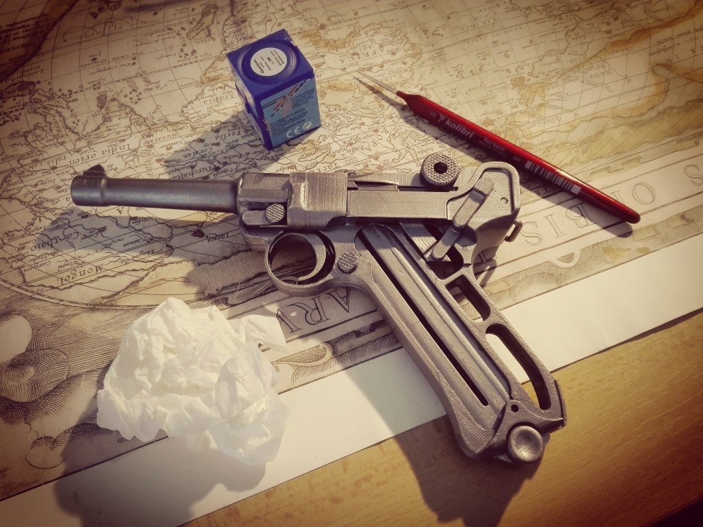 Luger P.08 Gun