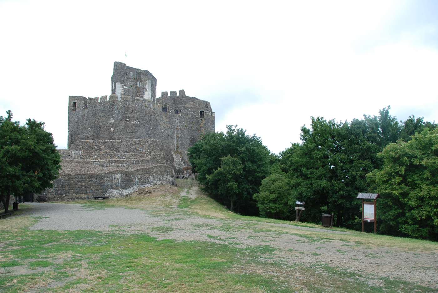 Hollókő Castle - Holloko UNESCO